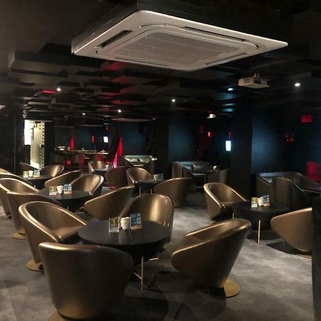 Cocoon Luxury Business Hotel Dhanbād Esterno foto