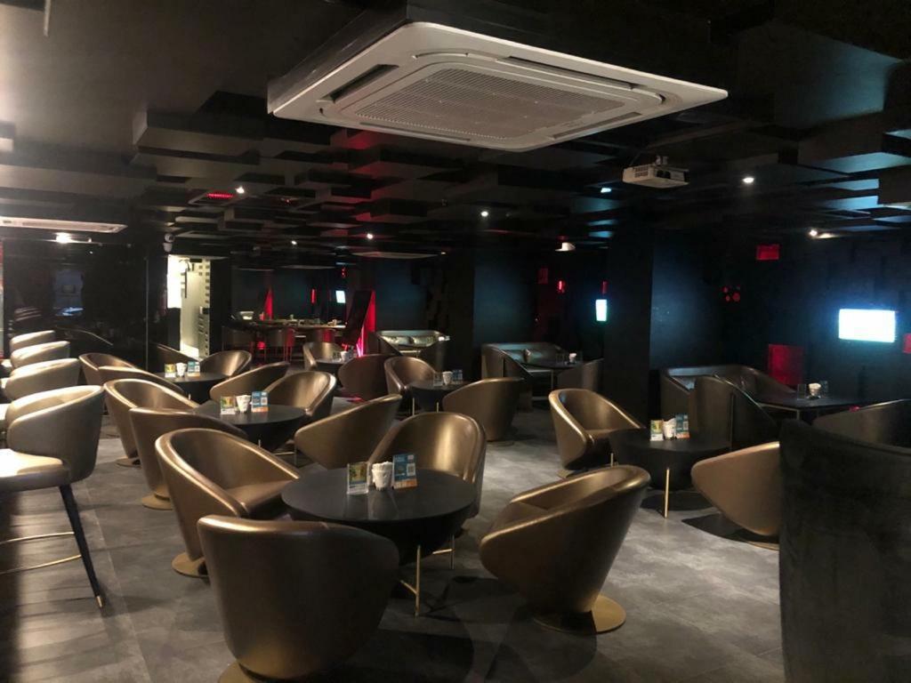 Cocoon Luxury Business Hotel Dhanbād Esterno foto
